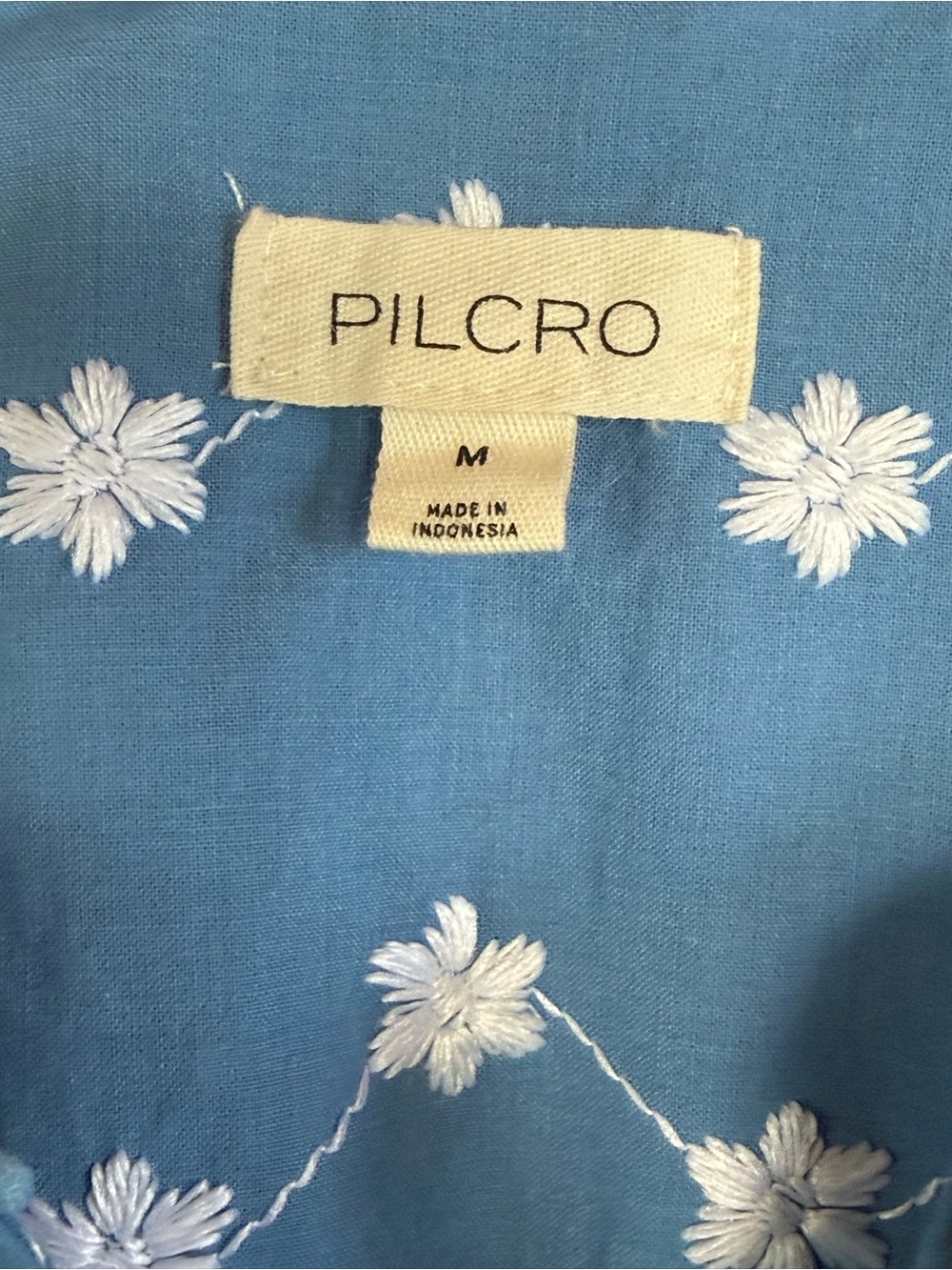 Anthropologie Pilcro Blue Floral Embroidered Puff Sleeve Blouse - Picture 3 of 4